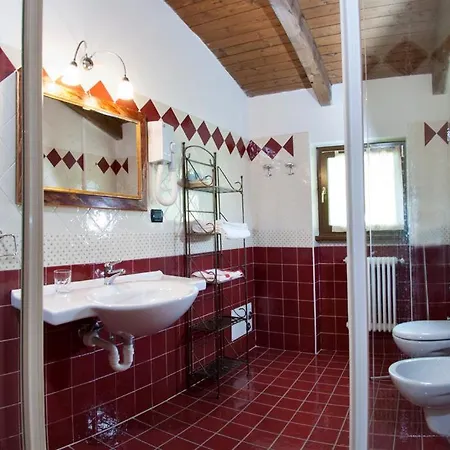 Trattoria Del Bivio Séjour à la campagne