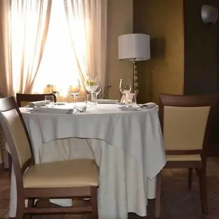 Trattoria Del Bivio Cerretto Langhe