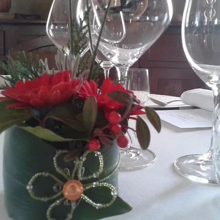 カントリーハウス Trattoria Del Bivio Cerretto Langhe
