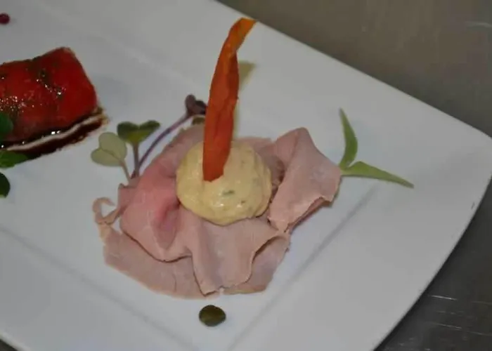 カントリーハウス Trattoria Del Bivio
